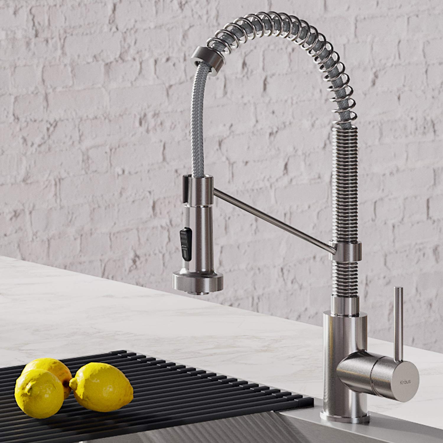 The 10 Best Kitchen Faucets (Reviewed & Compared in 2021)