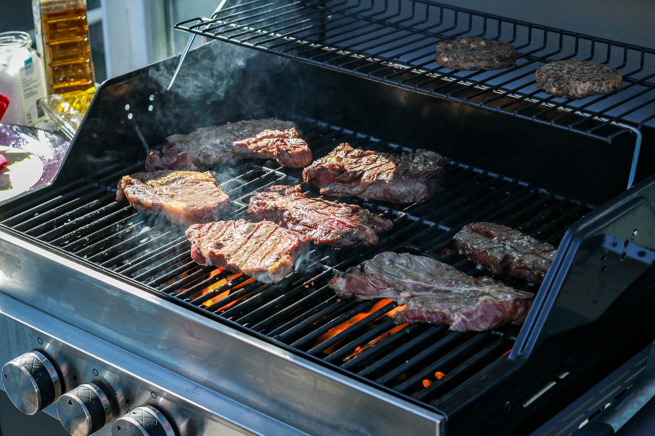 bbq-825711_1280